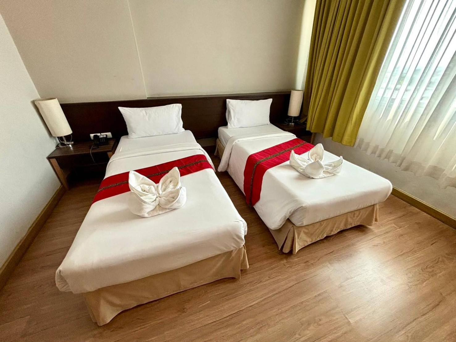 Aloha Hatyai Hotel Hat Yai Extérieur photo